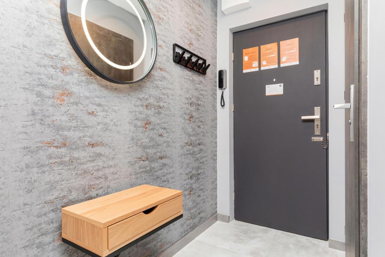 Apartment Osiedle Piastowskie By Renters Poznan